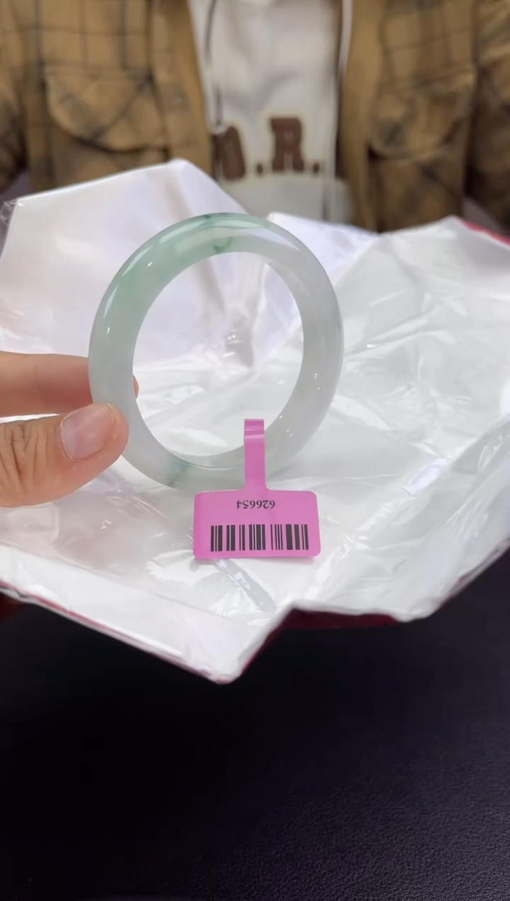 【闪购商品】翡翠手镯未镶嵌翡翠手镯