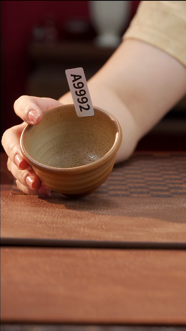 A9992柴烧手工茶杯