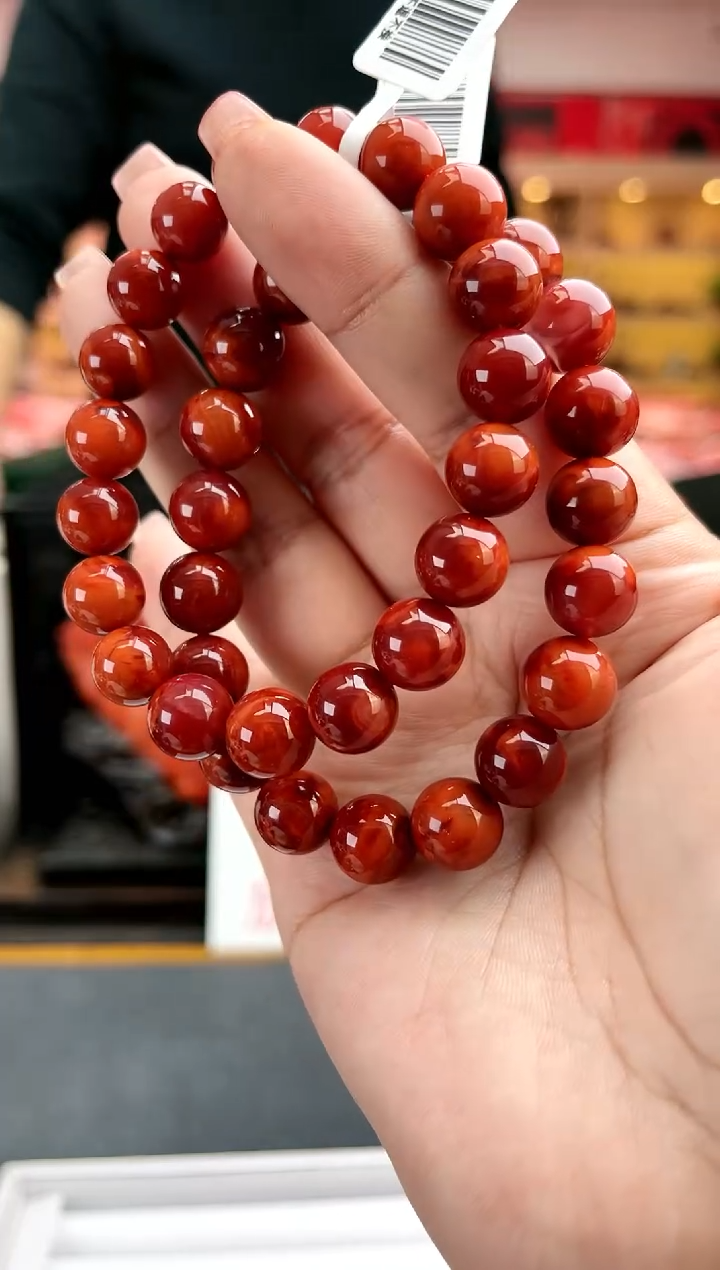 【闪购商品】南红玛瑙卡10牛血单圈-多样性发一件（微瑕未镶嵌一件46