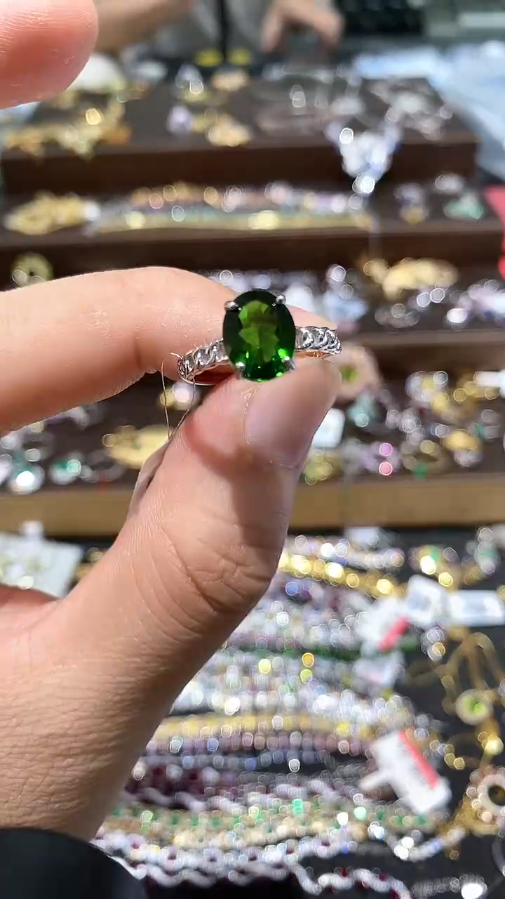 【闪购商品】透辉石戒指银S925镶嵌戒指