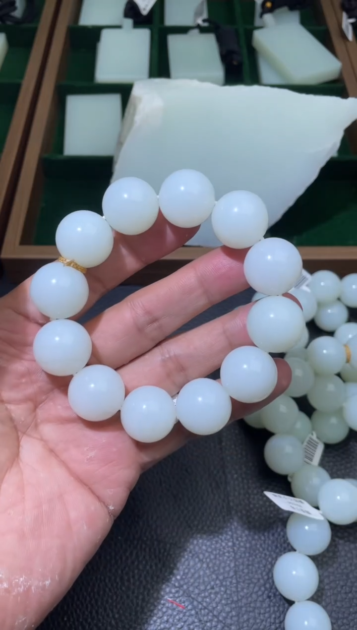未镶嵌手串和田玉手串卡19