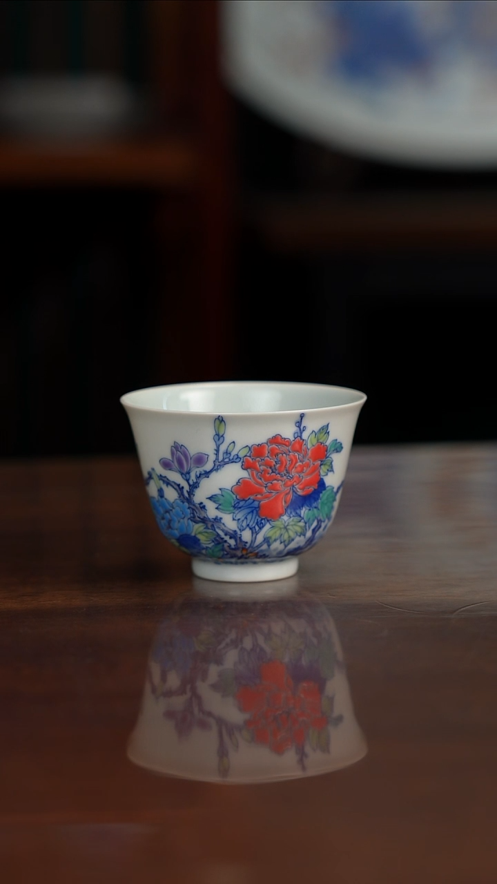 空山明月新斗彩玉兰牡丹