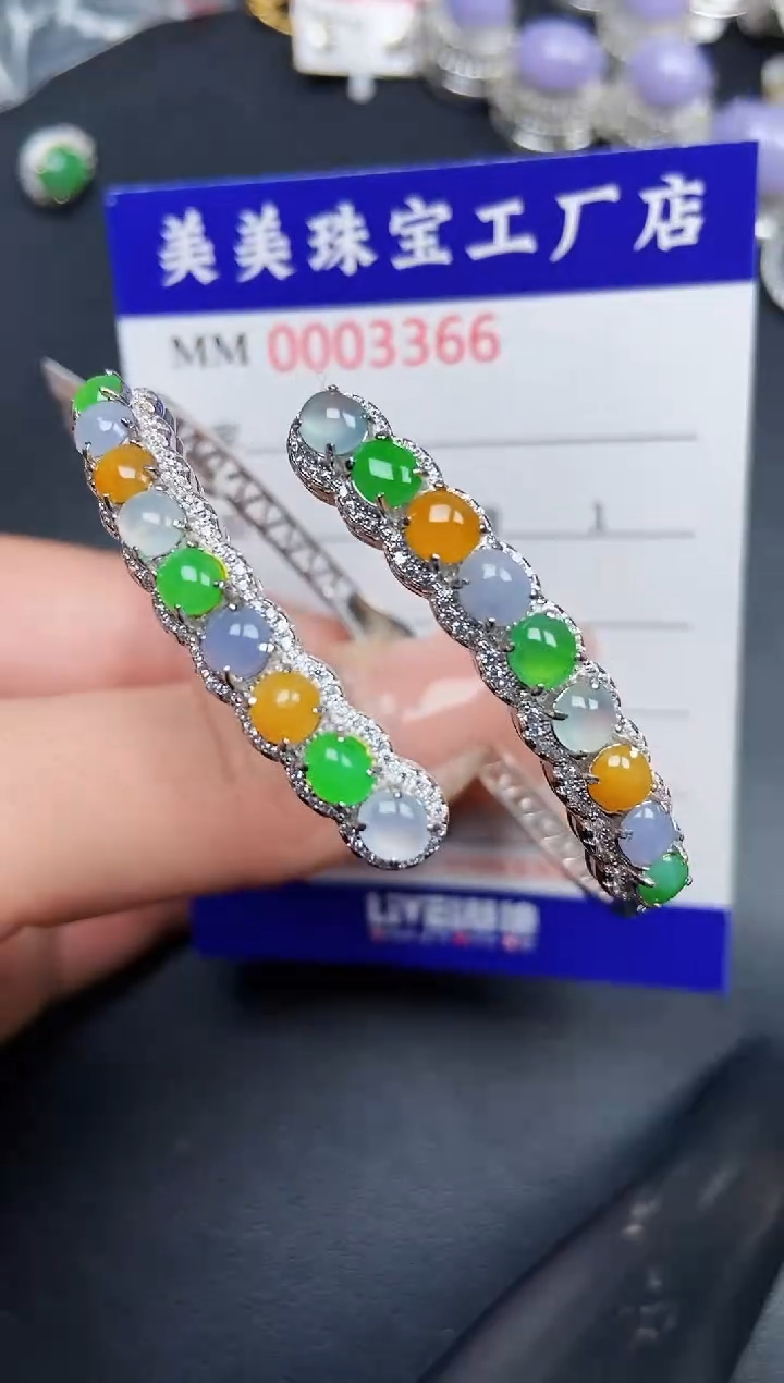 【闪购商品】翡翠颈饰银S925镶嵌3366