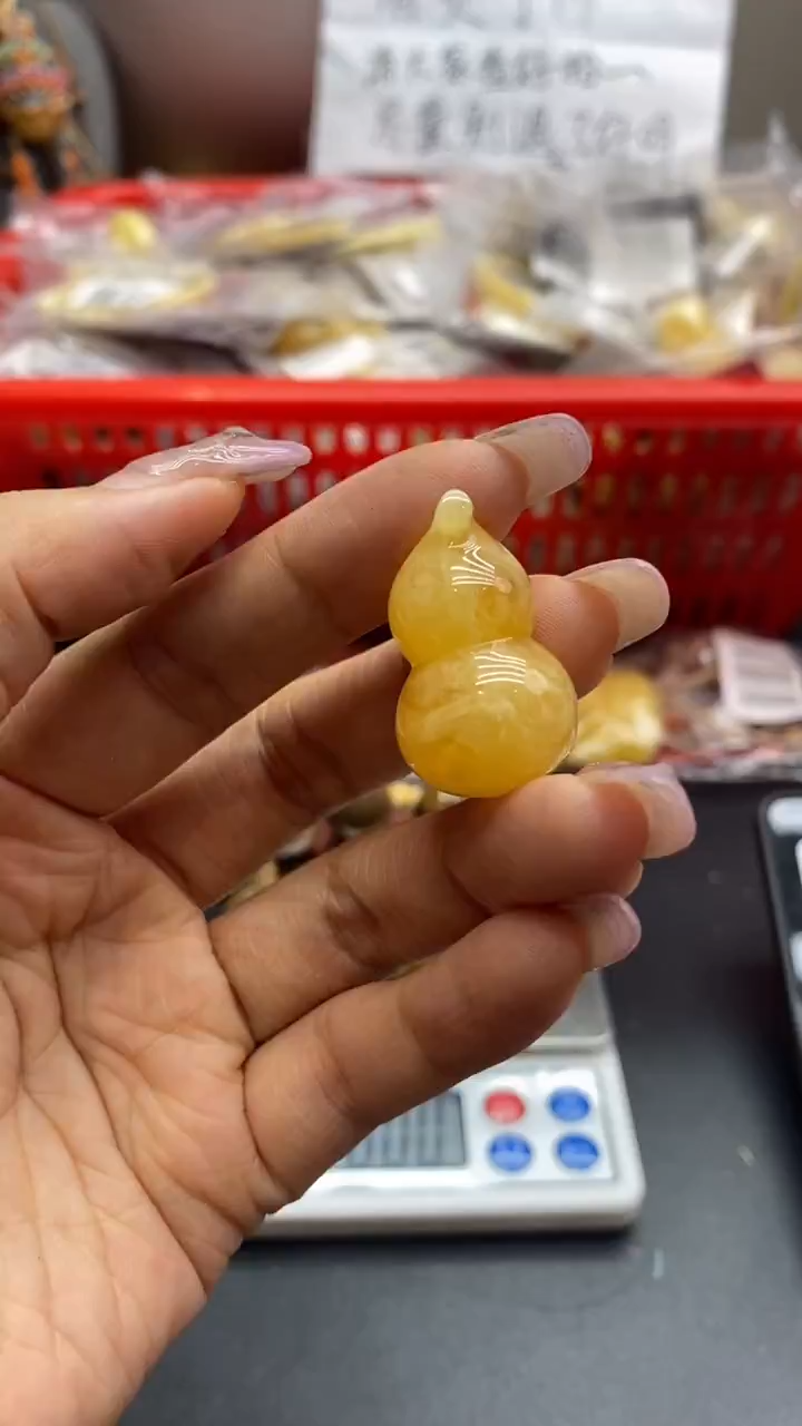 琥珀未镶嵌珠宝奇石732