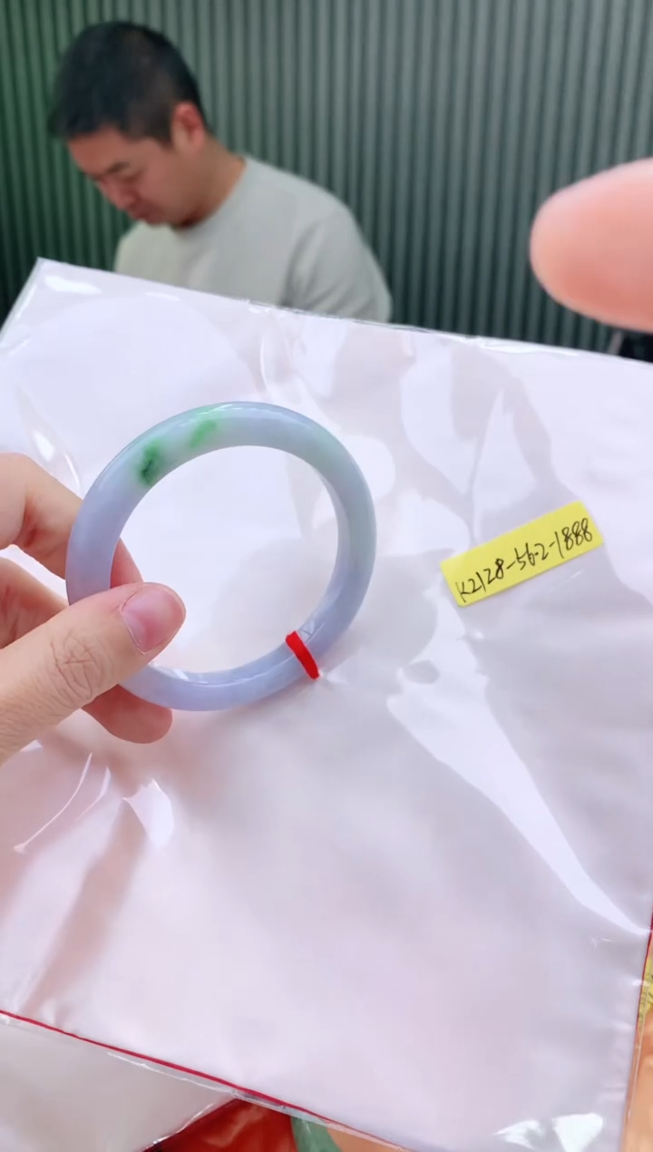 未镶嵌手镯翡翠56