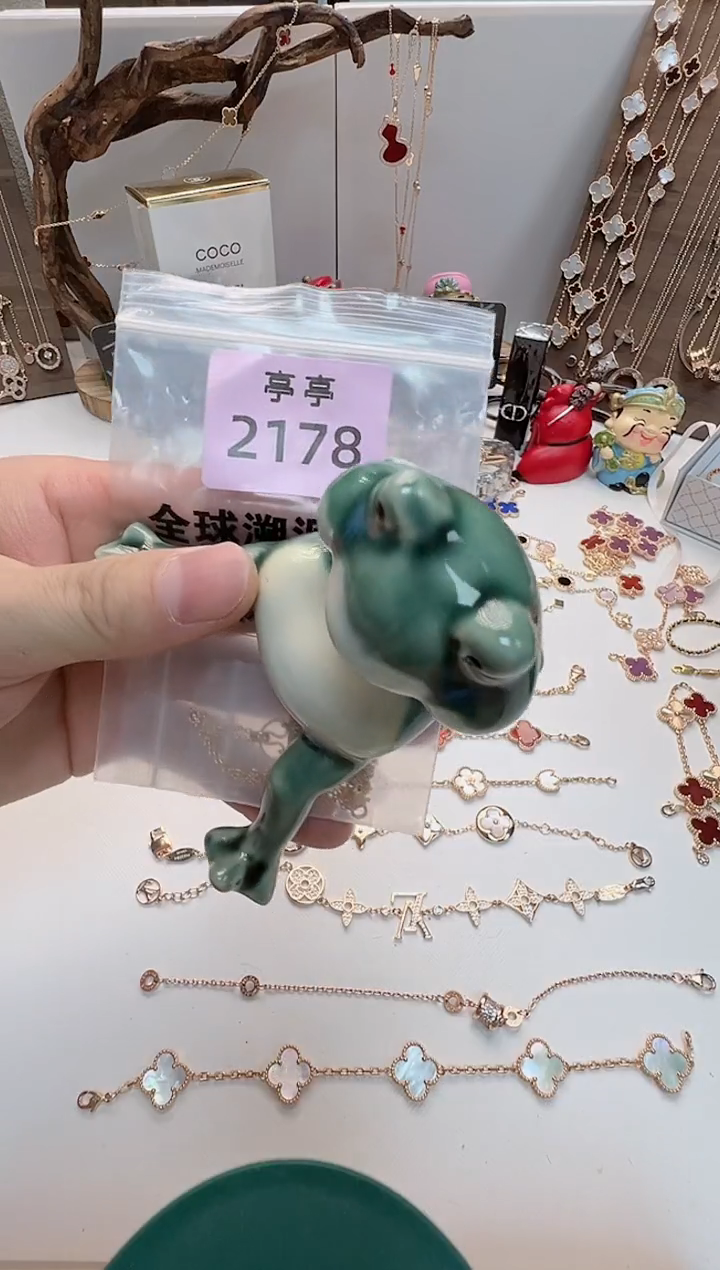 美*华禄甄选阁亭亭总铺