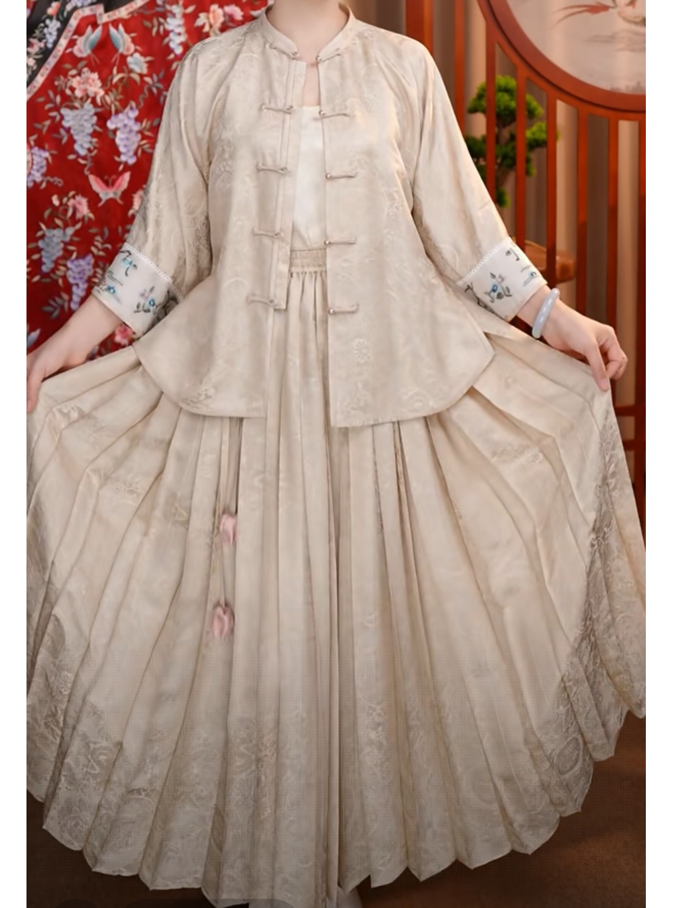 寨优袡【20246】罗马假日对开襟手绣姐姐服上衣套装