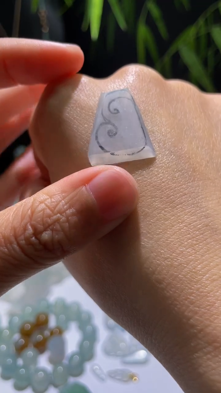 【闪购商品】定制翡翠未镶嵌定制材料