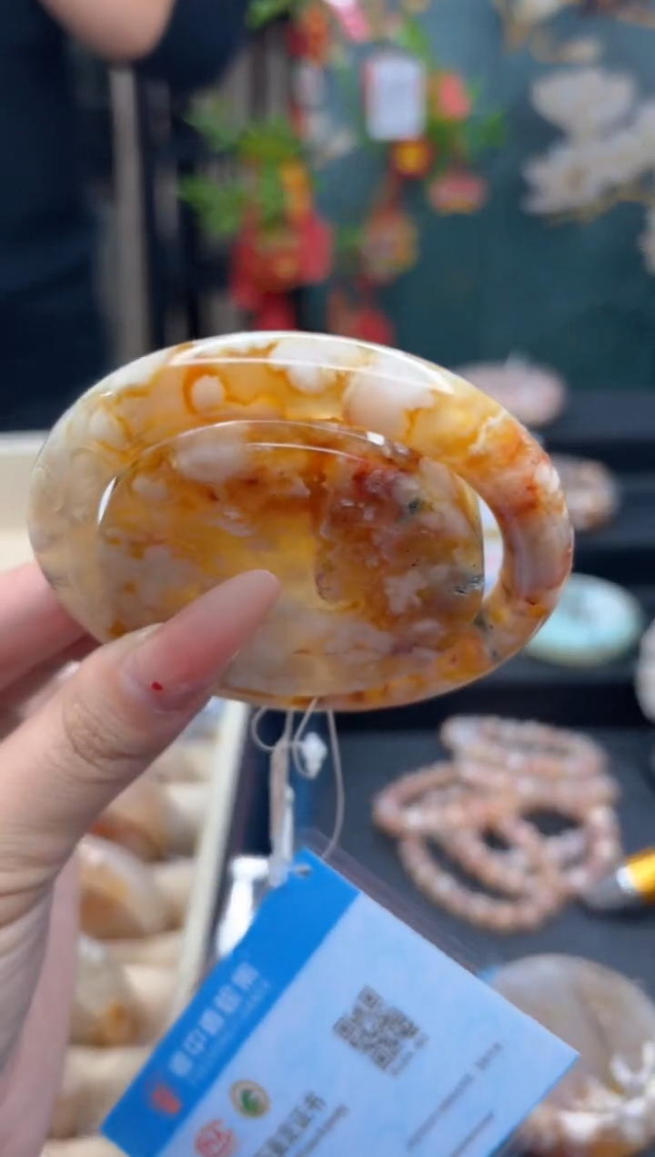 【闪购商品】石英质玉手镯未镶嵌87（58圈赠送镯心）