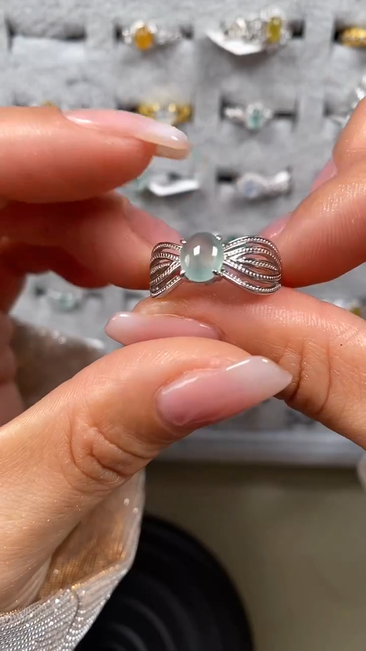 【闪购商品】翡翠戒指银S925镶嵌8290