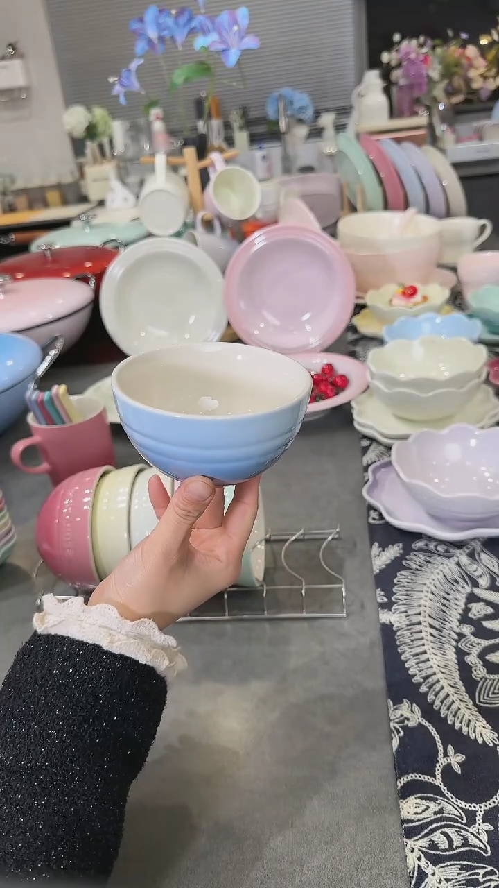 【闪购商品】瓷六色米饭碗