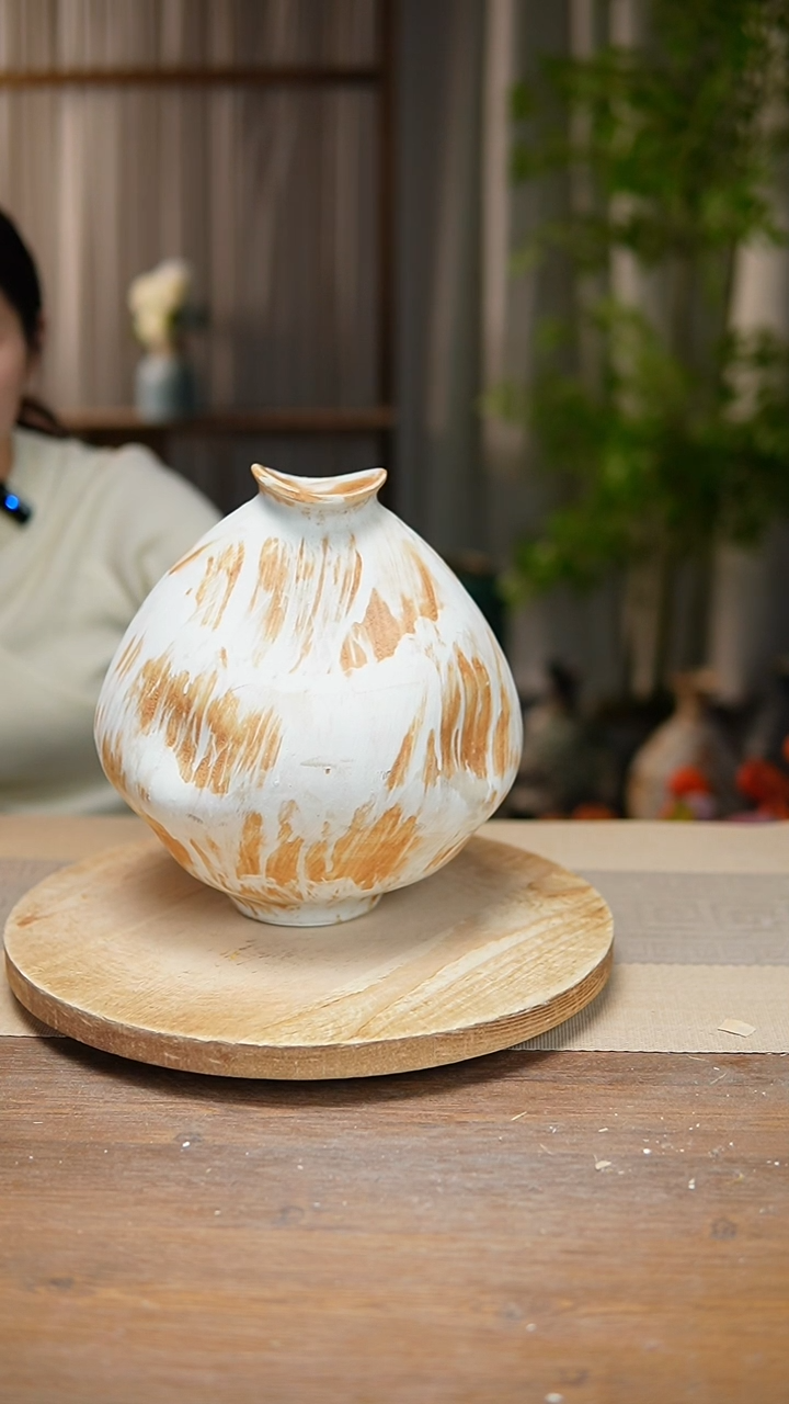 【闪购商品】陶瓷花器诧寂黄大肚