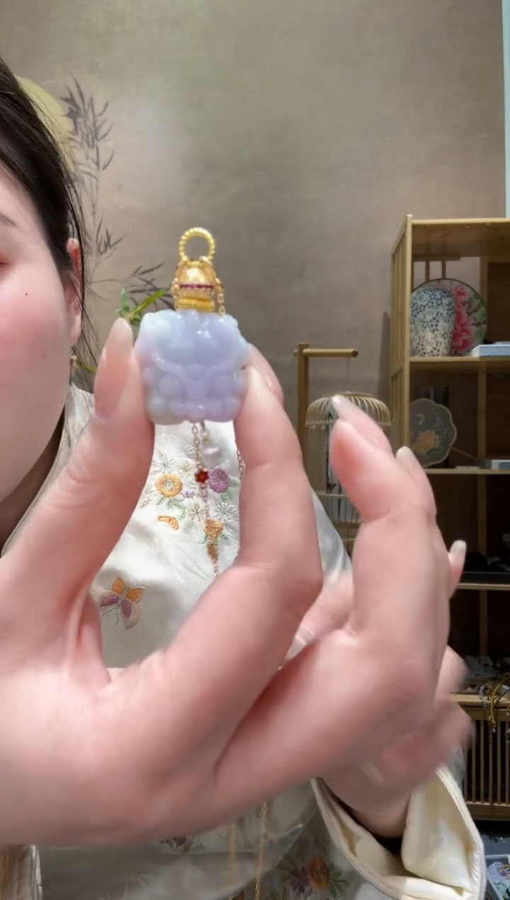 【闪购商品】翡翠颈饰未镶嵌吊坠