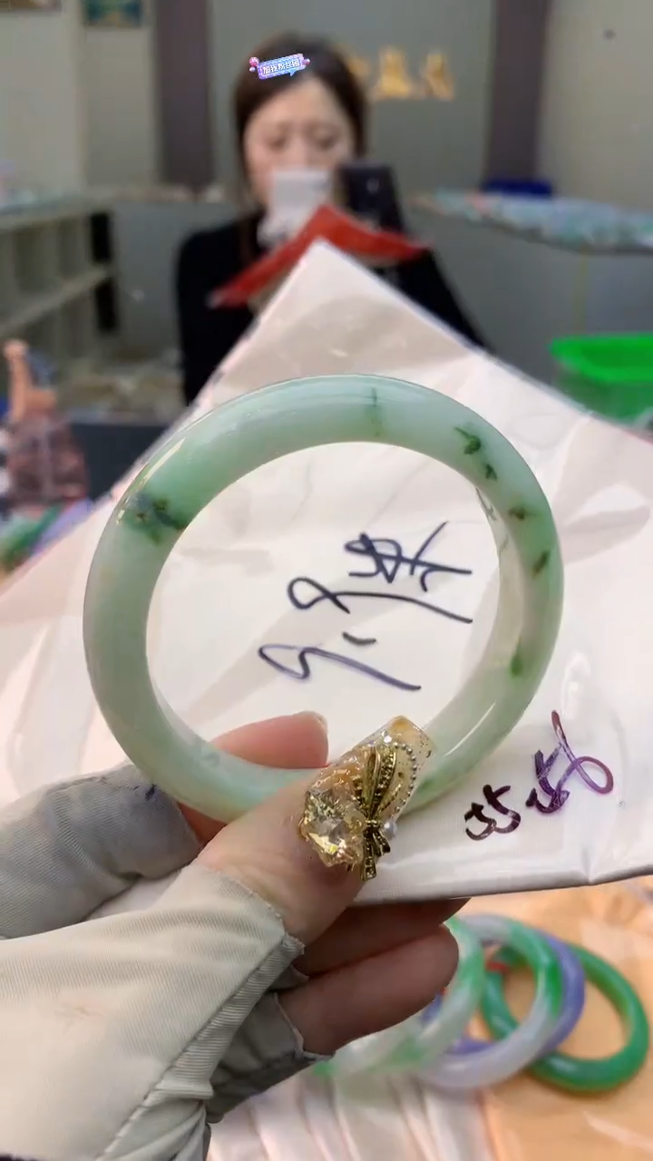 未镶嵌手镯翡翠易*0500738771