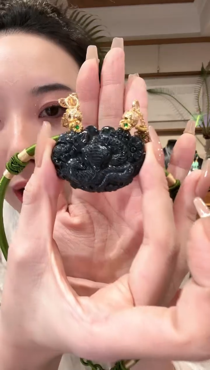 【闪购商品】翡翠颈饰未镶嵌国风