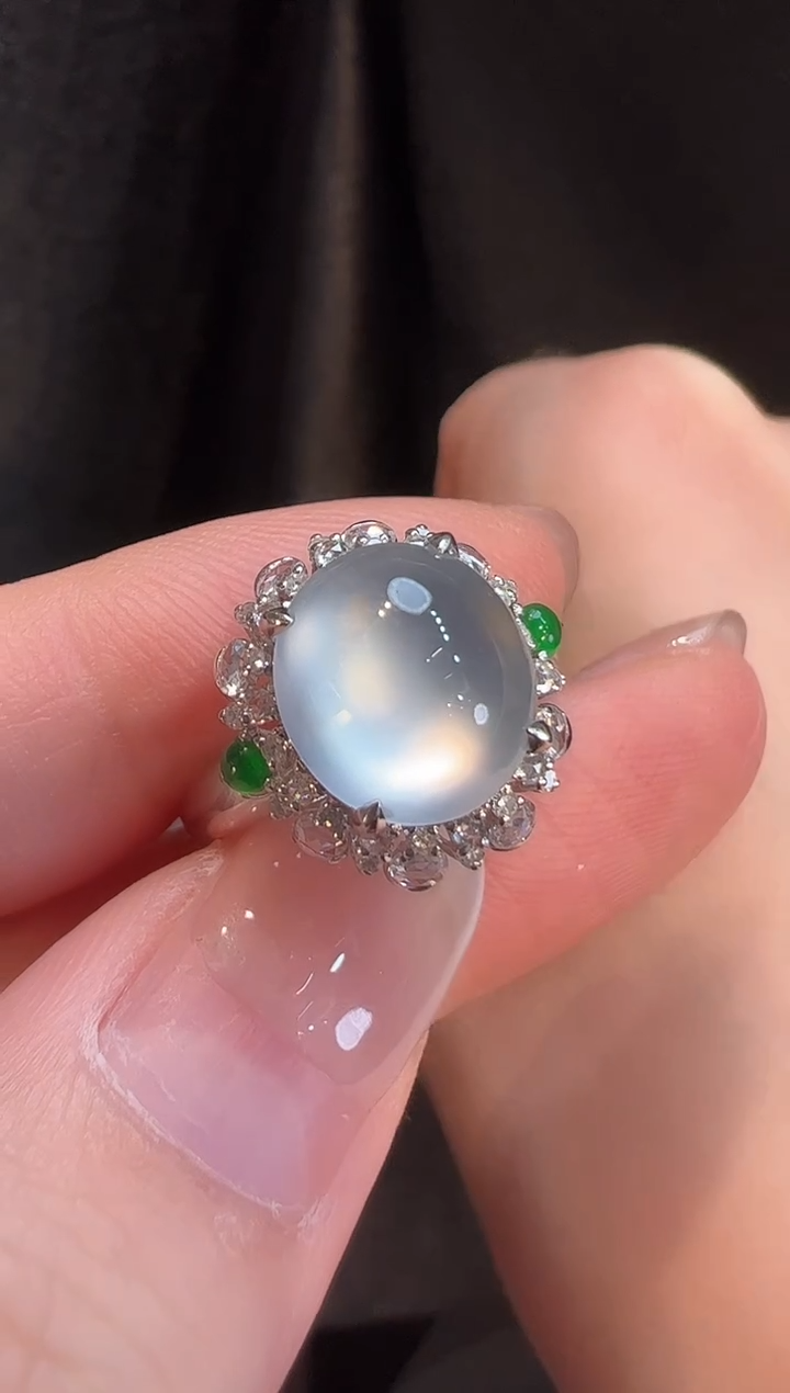 18K金镶嵌戒圈翡翠L6戒指