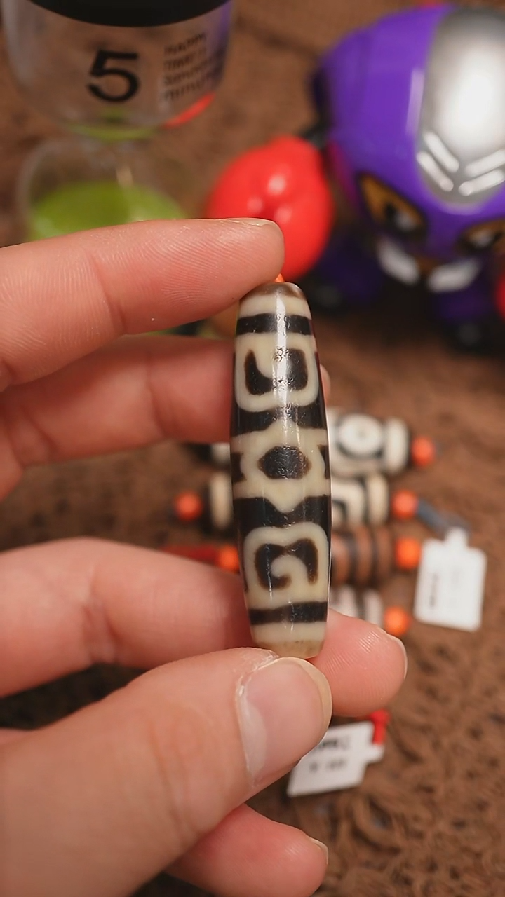 未镶嵌颈饰玛瑙/玉髓聚缘古法