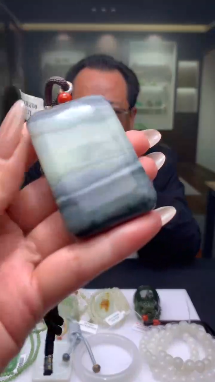 【闪购商品】定制和田玉Boss阳天然和田玉（拍一发一）