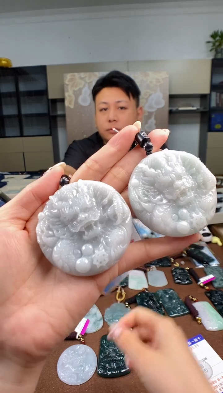 未镶嵌挂件翡翠多样性发其一