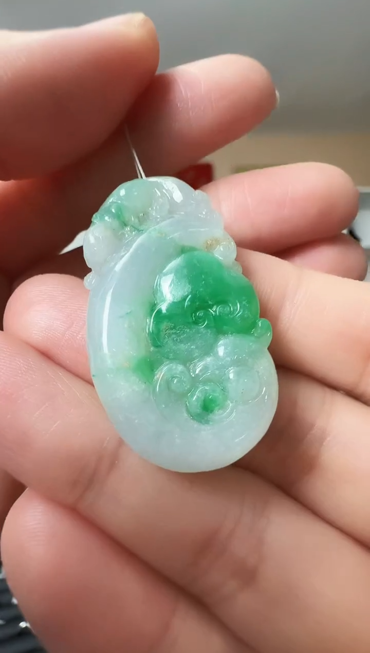 【闪购商品】翡翠颈饰未镶嵌翡翠颈饰