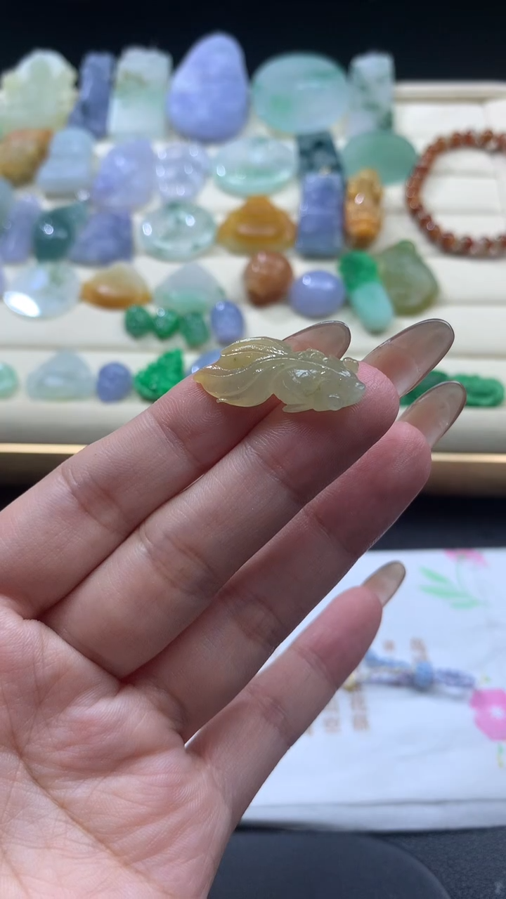 【闪购商品】定制翡翠未镶嵌翡翠