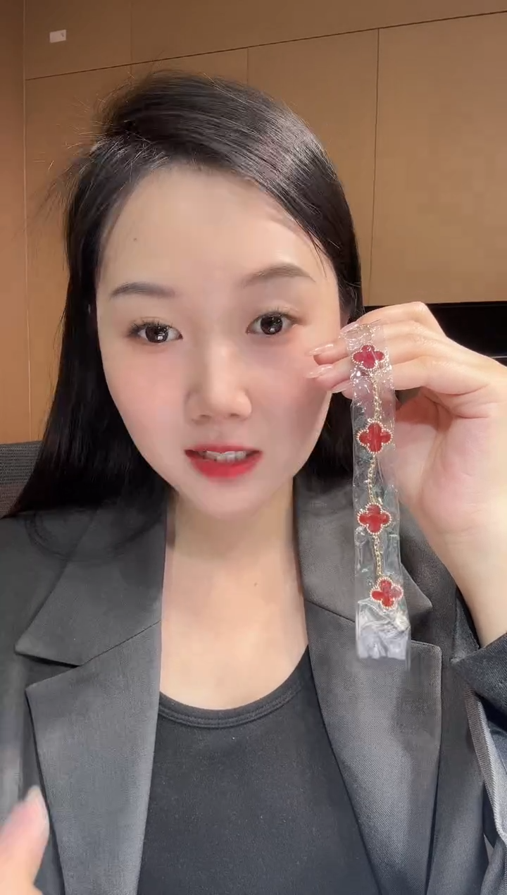 【闪购商品】玛瑙/玉髓手链18K金镶嵌红色k黄，五花手链GHJ