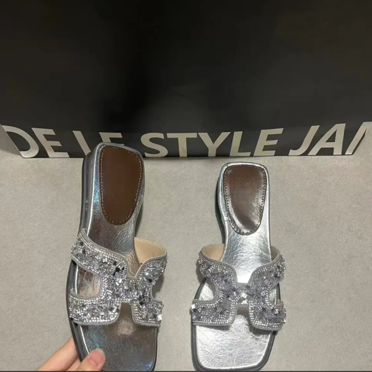 民族风银色凉拖高跟夏季时尚休闲鞋水钻女士时尚修面爆款一字拖女