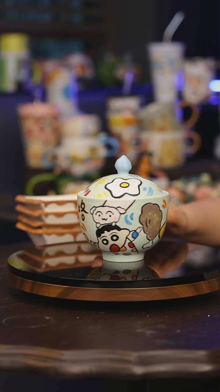 【闪购商品】摆件景德镇釉下彩绘设计师款式陶瓷