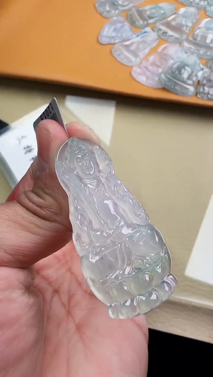 【闪购商品】翡翠颈饰未镶嵌翡翠