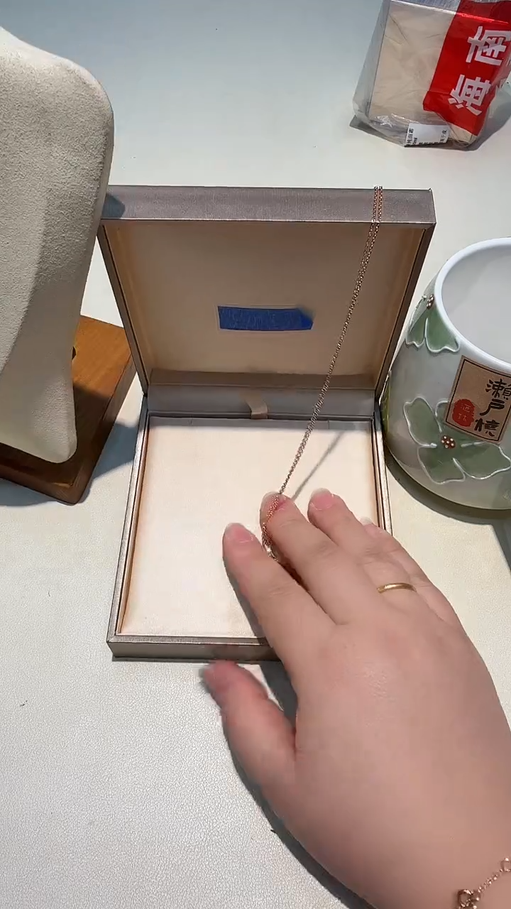 AAAAAAAAAAAAA如图所示933