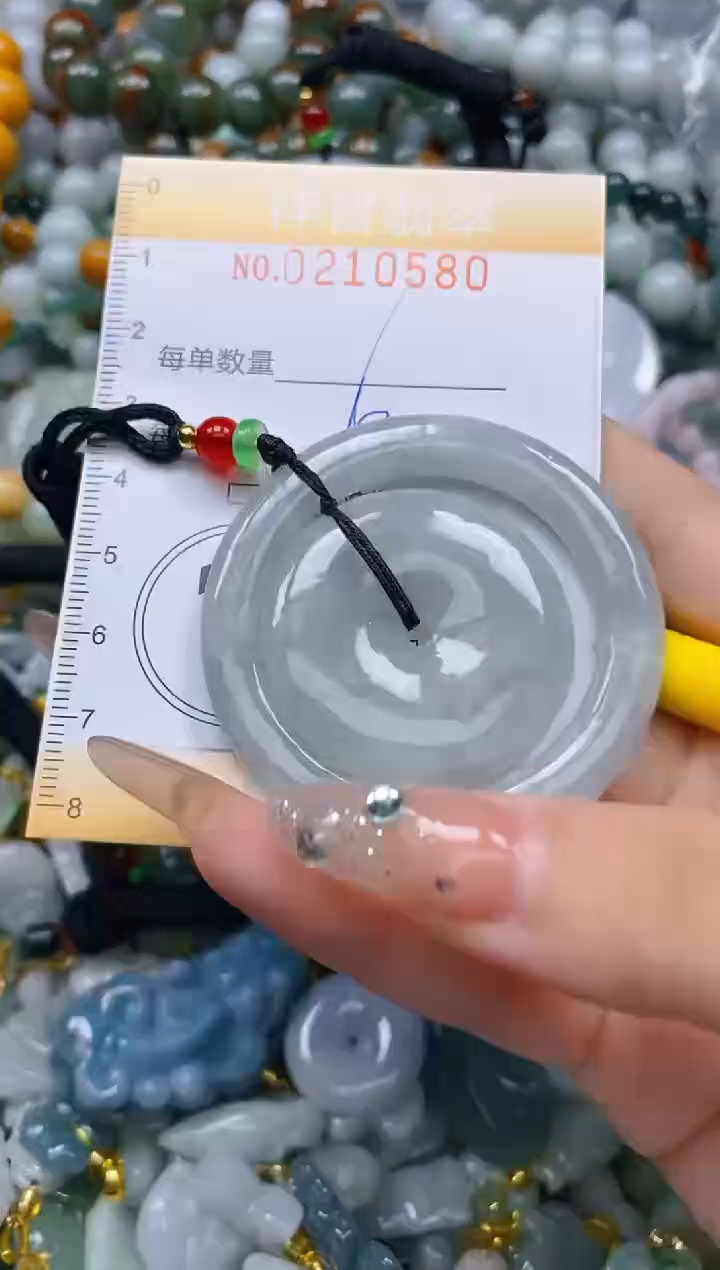 翡翠未镶嵌颈饰闪购0210580