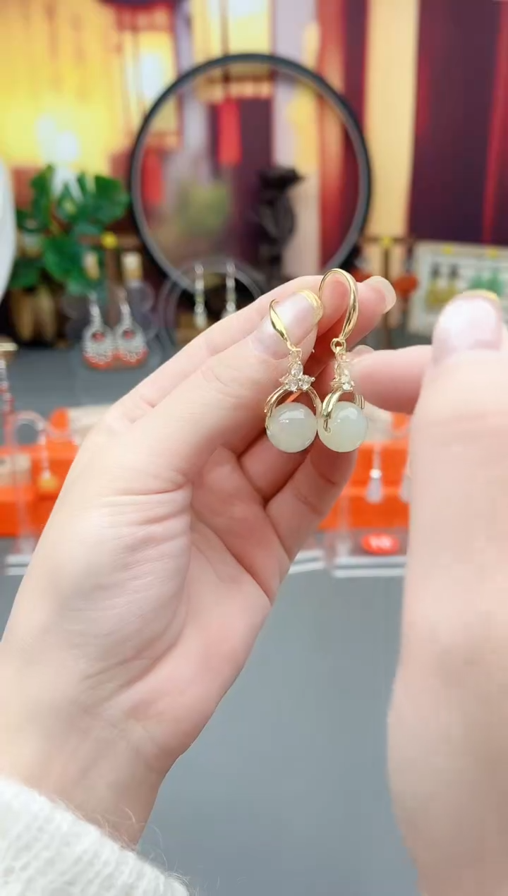 未镶嵌和田玉耳饰D09