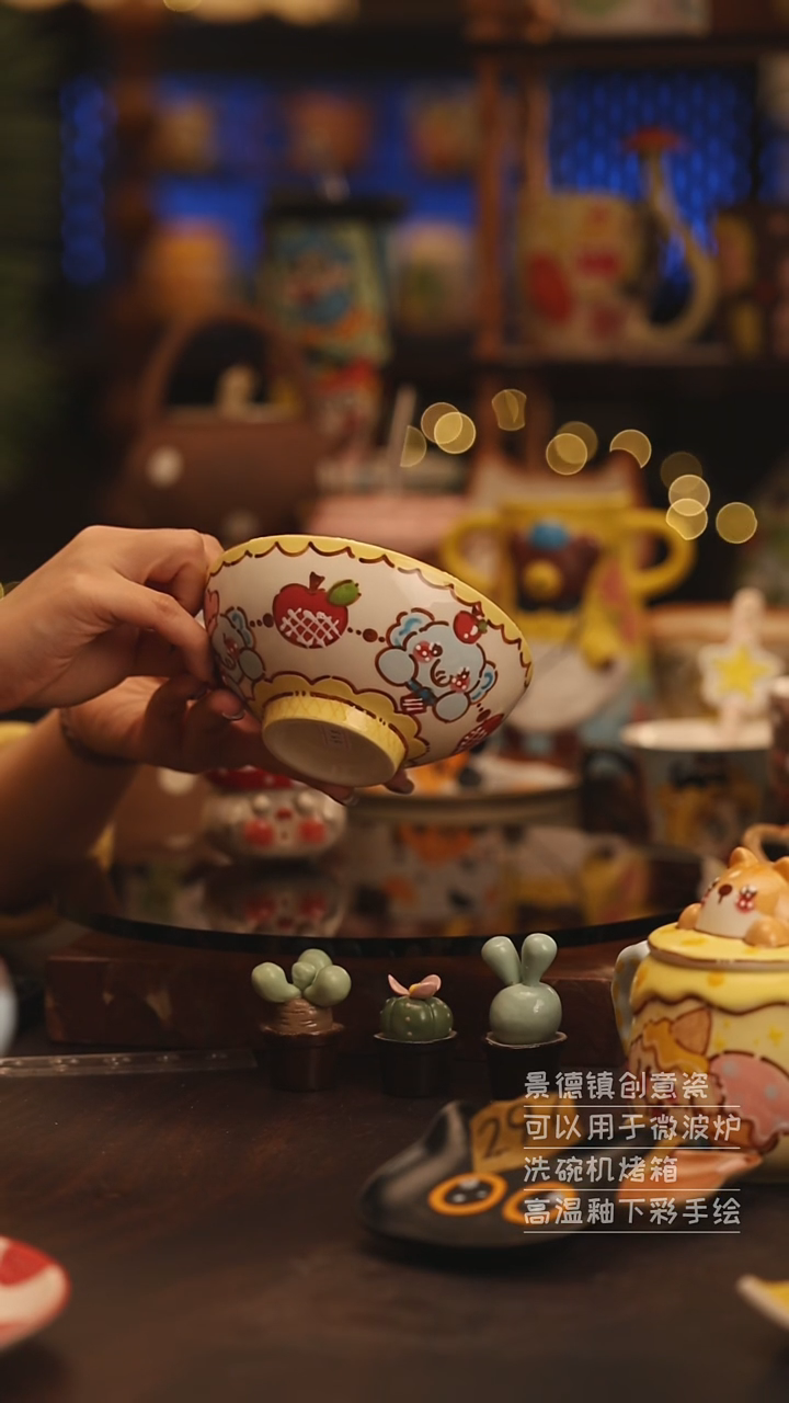 陶瓷景德镇可爱陶瓷釉下彩绘设计师款