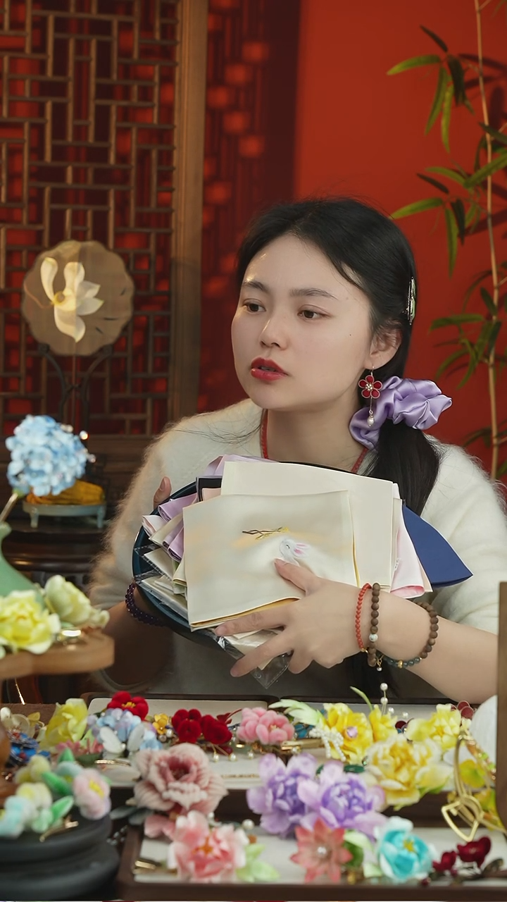 刺绣刺绣刺绣闪购纯手工手帕盲盒随机一个