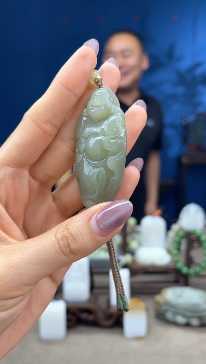 和田玉未镶嵌颈饰1