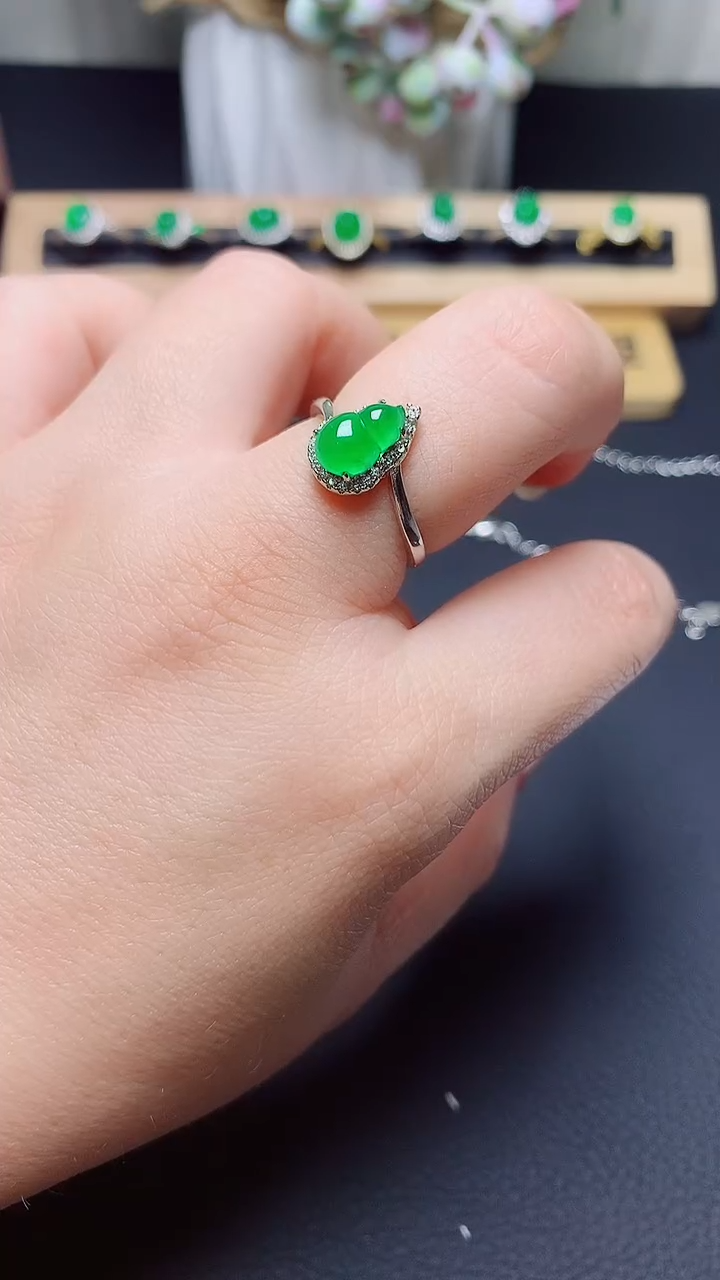 翡翠戒指银S925镶嵌 天然翡翠A货s925银镶