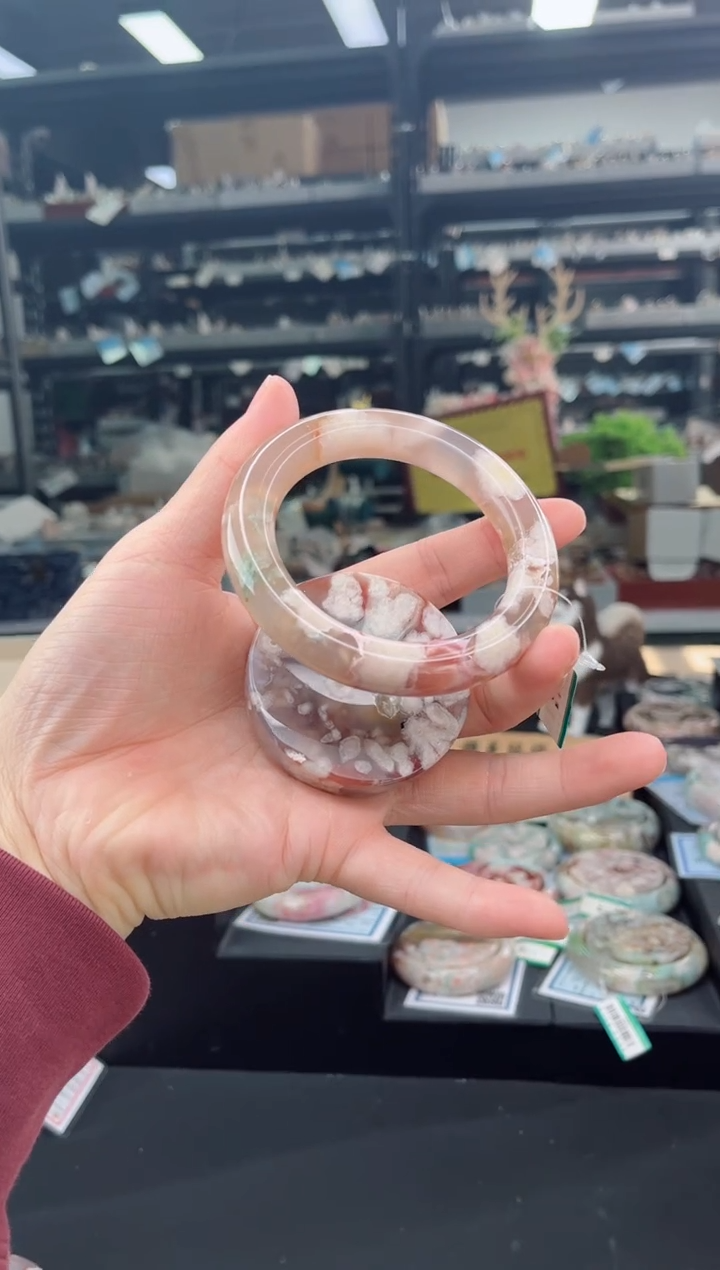 【闪购商品】石英质玉手镯未镶嵌59圈口（赠品镯心）6142410