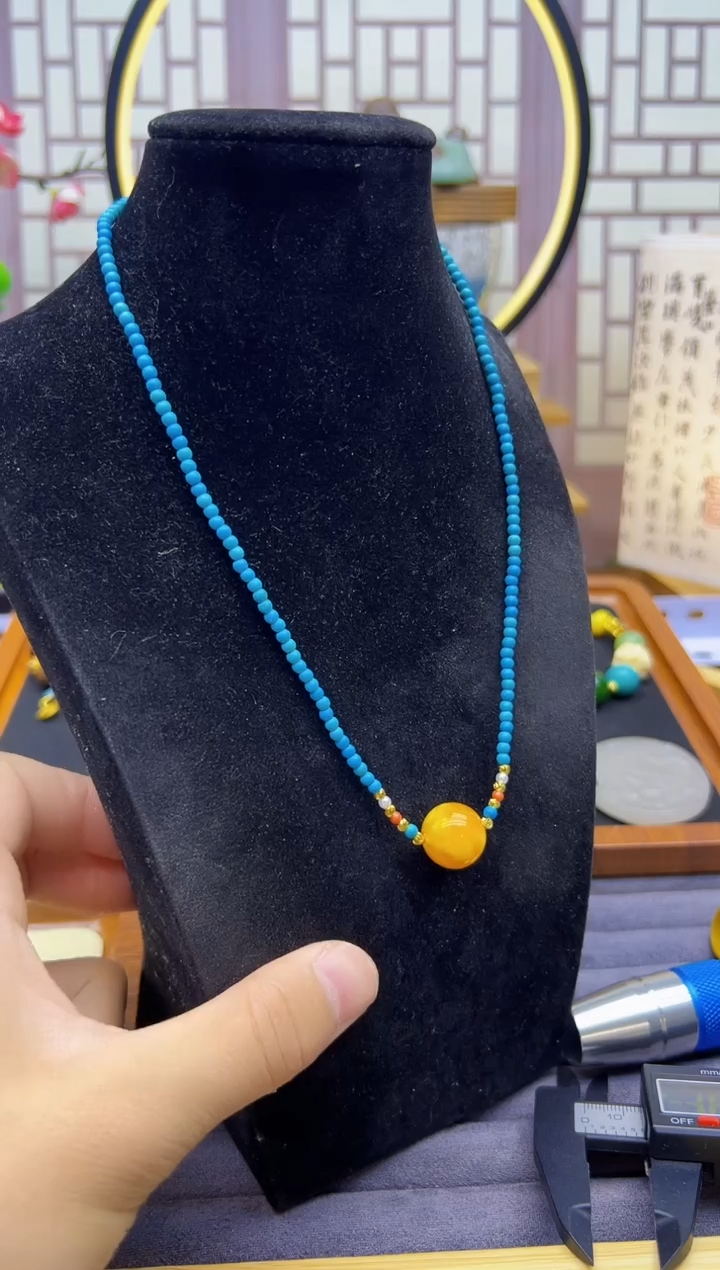 14K金镶嵌颈饰蜜蜡X859