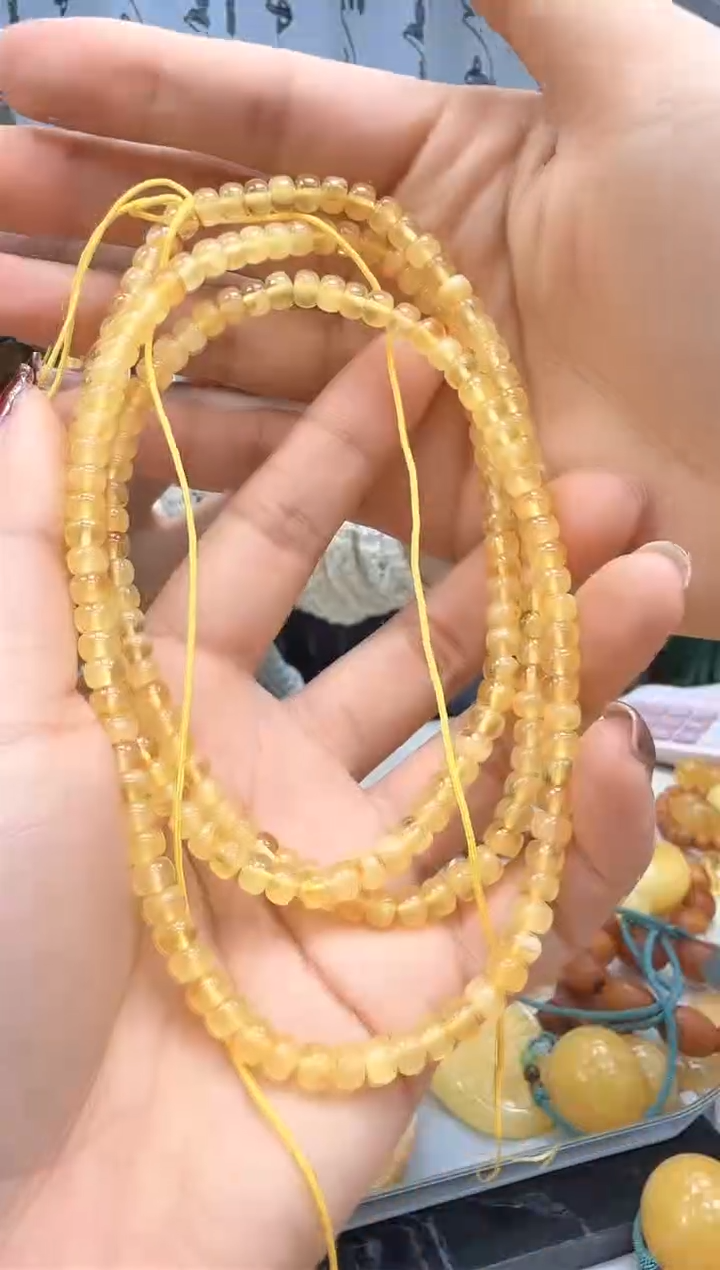 【闪购商品】琥珀裸石未镶嵌5.2m15.6克