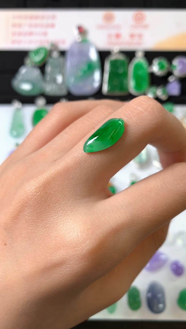 未镶嵌定制翡翠裸石（镶嵌定制）