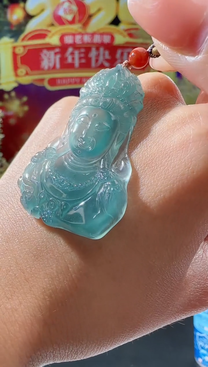 【闪购商品】翡翠吊坠(不含链)未镶嵌法相