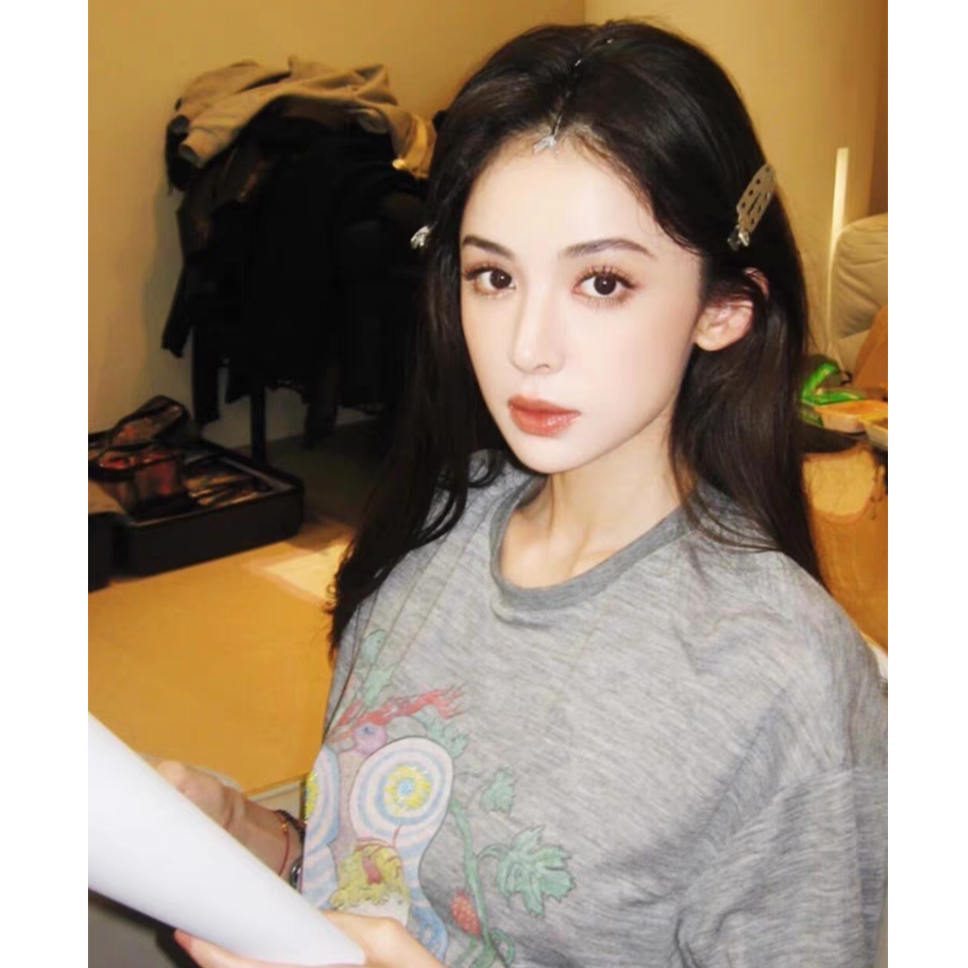 宝丫轻奢  T女式时髦宽松图案印花圆领长袖T恤上衣K2639