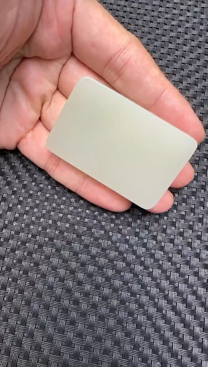 吊坠(赠链)未镶嵌和田玉冰****水脱青无事牌无事牌52x34x10