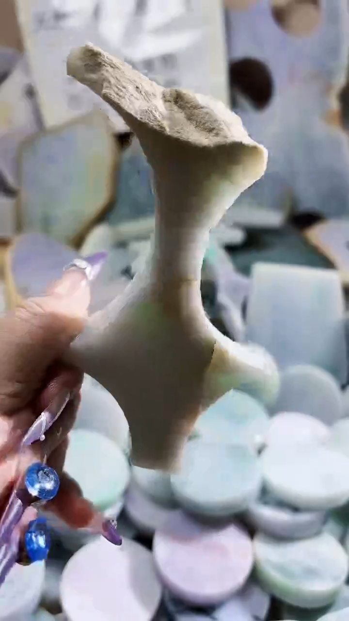 翡翠未镶嵌颈饰翡翠A货 江谭445