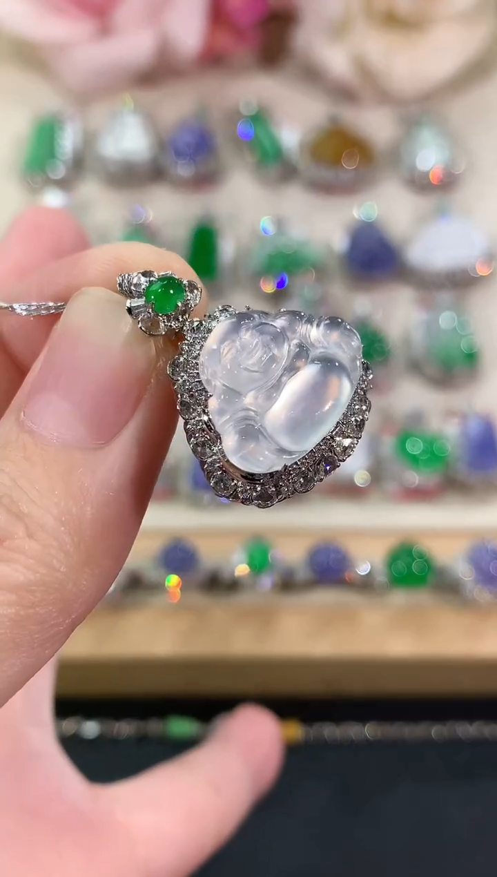 吊坠(不含链)18K金镶嵌翡翠冬日珠宝Q105