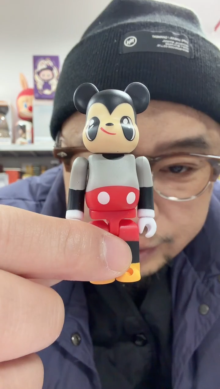 动态1大眼仔100%带小熊壳