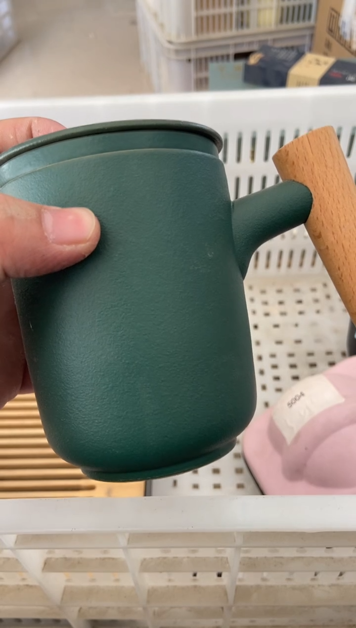 杯子瓷无运费险有瑕疵的摄影的产品有使用过的痕迹有点脏介意勿拍