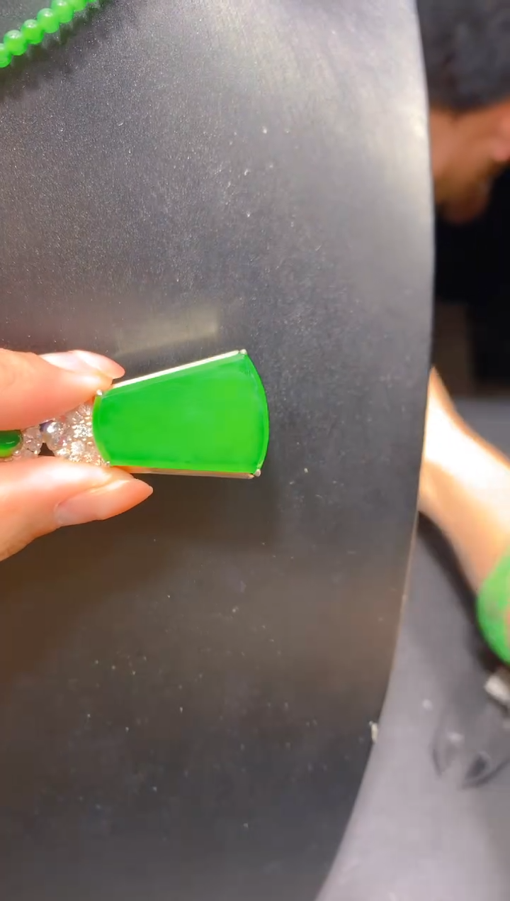 【闪购商品】定制翡翠未镶嵌158多样性发货（发其一）