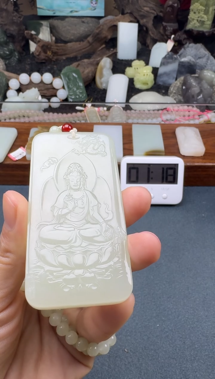 【闪购商品】和田玉未镶嵌颈饰多多