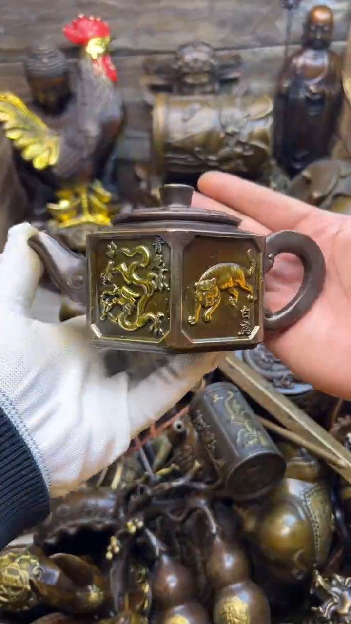 精美铜器，点击下单